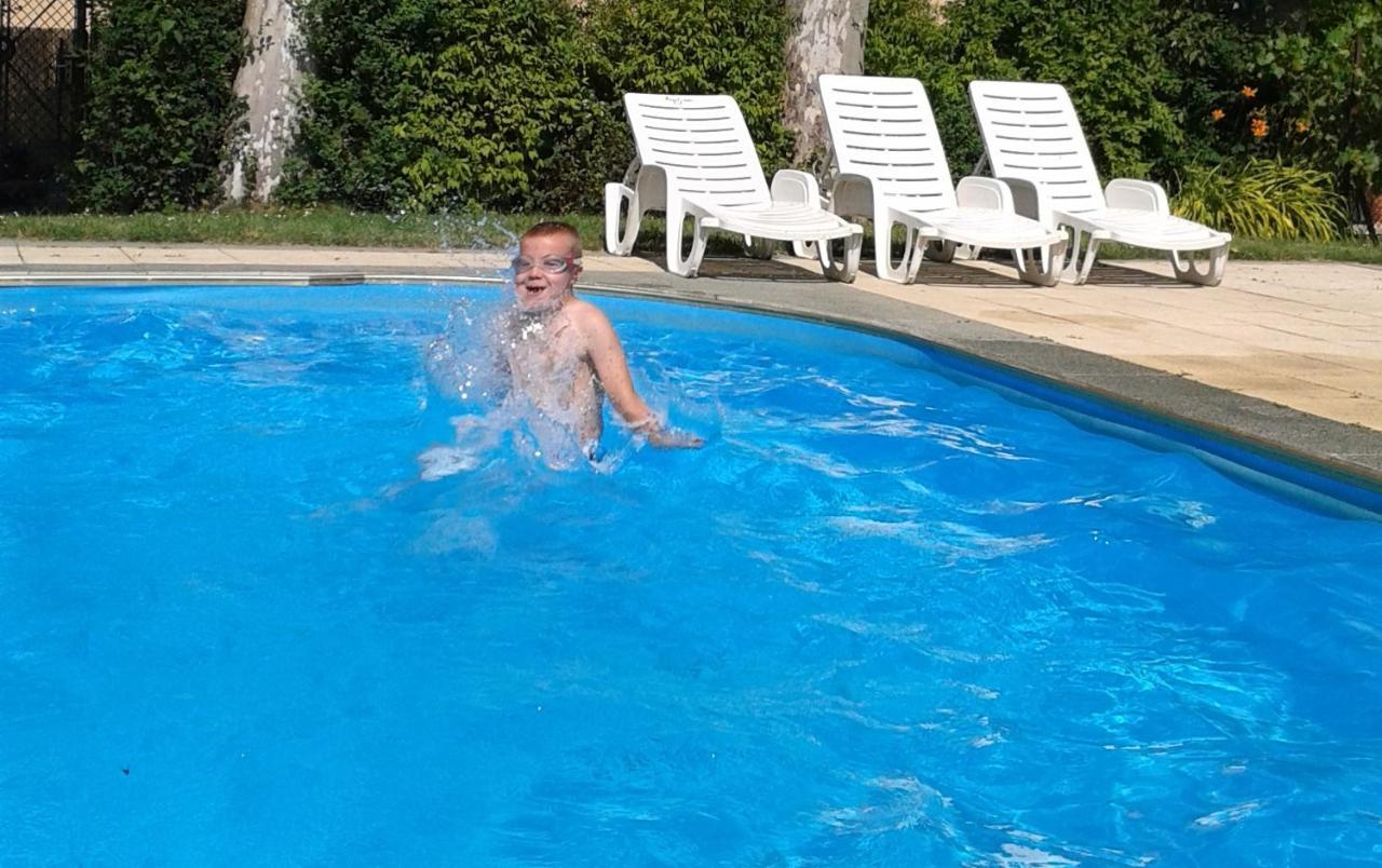 Sommer Panzió Balatonföldvár Exterior foto