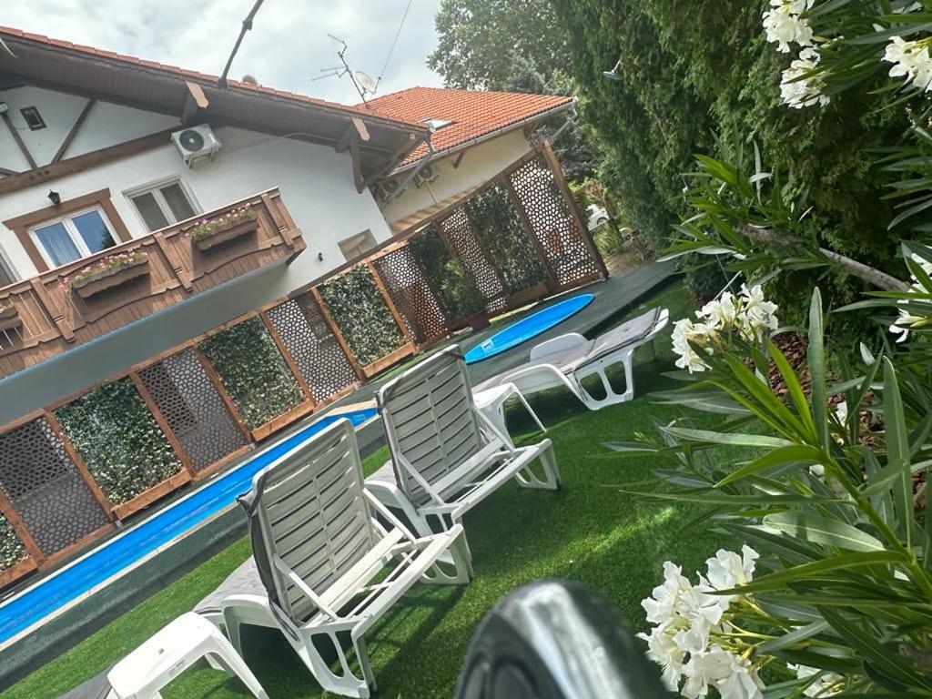 Sommer Panzió Balatonföldvár Exterior foto