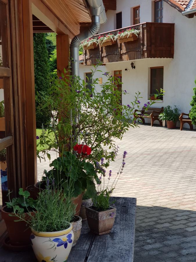 Sommer Panzió Balatonföldvár Exterior foto